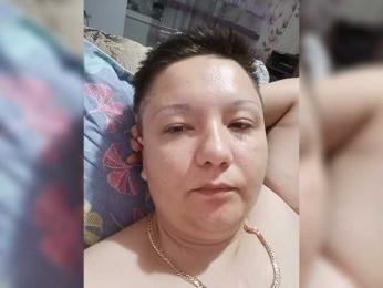 Tina-Mirabella — вебкам-модель онлайн на bongacams