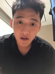 1zhengshujin — вебкам-модель онлайн на stripchat