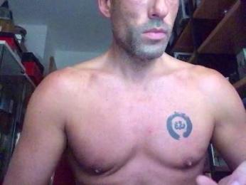 Xisco8_2 — Cam4 profile photo