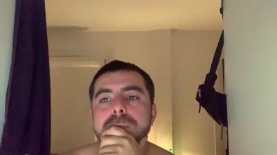 Simonxplode — вебкам-модель онлайн на cam4