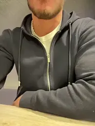 lewis91 — Stripchat stream photo (Jan 2026)
