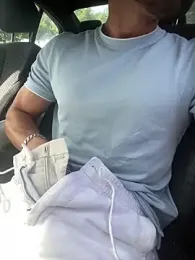 lewis91 — вебкам-модель онлайн на stripchat