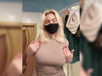 WhiteCrystal — Bongacams stream photo (Jun 2025)
