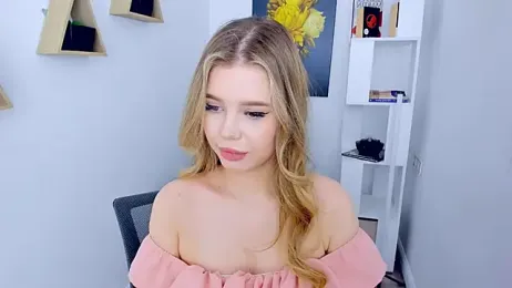 FollowLovee — Stripchat stream photo (Jun 2025)