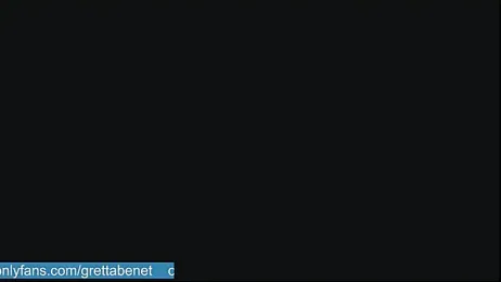 GrettaBenett — Stripchat stream photo (Dec 2025)