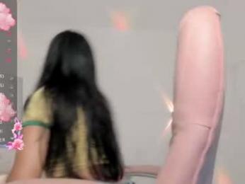 sarah_angelll — вебкам-модель онлайн на chaturbate
