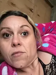 houseofcuriosity — Stripchat stream photo (May 2026)