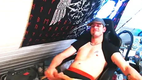 Youngtimer_1997 — Stripchat stream photo (Apr 2026)