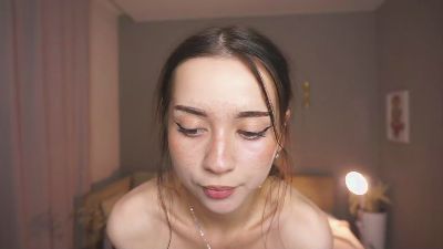 pussechka — вебкам-модель онлайн на cam4