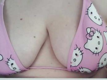 peachyshow — Bongacams stream photo (Mar 2026)