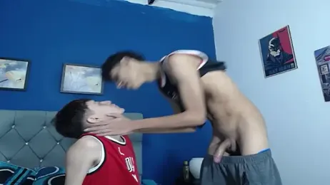 Thiago_And_Gael — вебкам-модель онлайн на stripchat