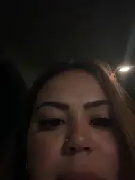 lariic — Stripchat stream photo (Mar 2026)