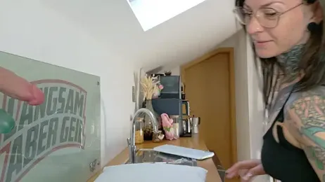 BrownieyQueen — вебкам-модель онлайн на stripchat