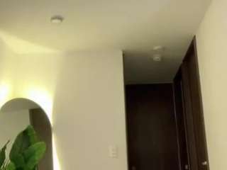 foxy-boobs — вебкам-модель онлайн на camsoda