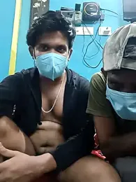 Karantamiltop — Stripchat stream photo (Apr 2025)