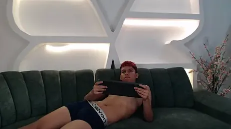KING_OFF_BOYS — вебкам-модель онлайн на stripchat