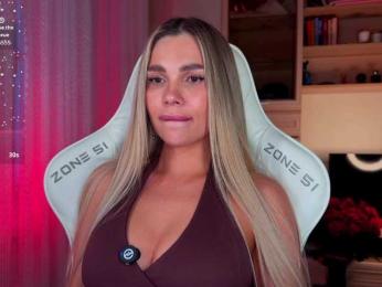 AlexaS_ — вебкам-модель онлайн на bongacams