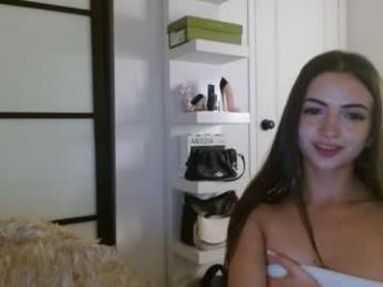chelseagisele — вебкам-модель онлайн на chaturbate