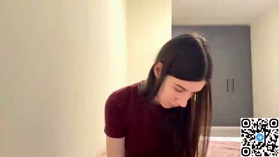 YuriWildeisen — Cam4 stream photo (Mar 2026)