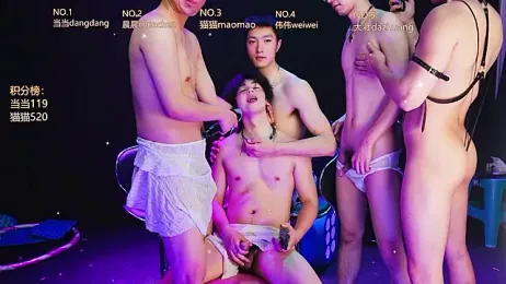 kissbaby-88 — вебкам-модель онлайн на stripchat