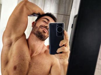 MarkRoy — вебкам-модель онлайн на livejasmin