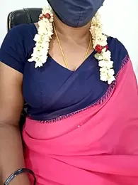 Tamil-hotwife — Stripchat stream photo (Apr 2026)