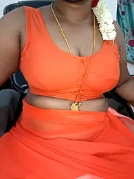 Tamil-hotwife — Stripchat stream photo (Apr 2026)