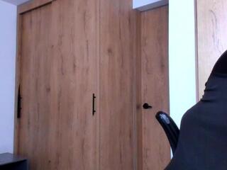 Darius Ions — flirt4free