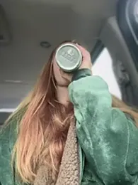 GoldenFlameGoddess — Stripchat stream photo (Mar 2026)