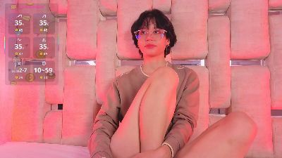 NorthHale — вебкам-модель онлайн на cam4