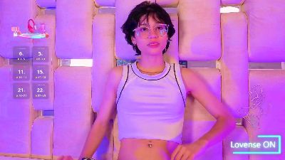 NorthHale — вебкам-модель онлайн на cam4
