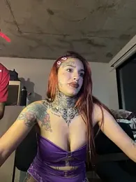 julie-blair — Stripchat stream photo (May 2026)