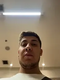 Mao_Rivers — вебкам-модель онлайн на stripchat