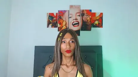 red_veltet — Stripchat stream photo (Apr 2026)