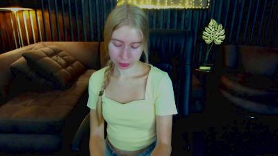 Alina__Blonde — cam4