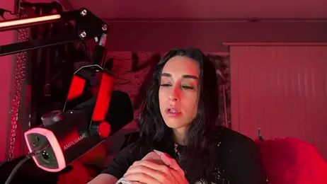 xoFrankie — вебкам-модель онлайн на stripchat