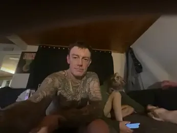 MDeez11 — Stripchat stream photo (May 2026)