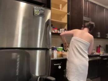 itskaylaaa — вебкам-модель онлайн на chaturbate