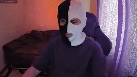ZXCENSORED- — вебкам-модель онлайн на stripchat