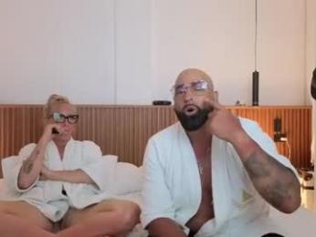 bigbananamilfshake — вебкам-модель онлайн на chaturbate