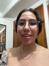 SweetPleassure_01 — Stripchat stream photo (May 2025)