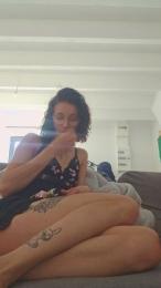 badgirlx6 — Cam4 stream photo (May 2026)