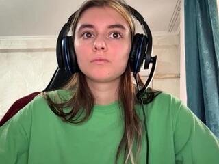 Vilma Neumaier — Flirt4free stream photo (Mar 2026)