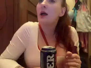 Secretly_seductive_wife — Stripchat stream photo (Nov 2025)