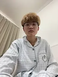 KK-cuteboy — Stripchat stream photo (Apr 2026)