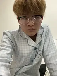 KK-cuteboy — Stripchat stream photo (Apr 2026)