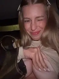 kira_mia — Stripchat stream photo (Mar 2026)