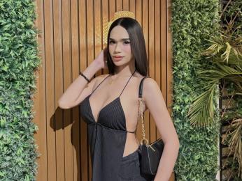 AthenaFamurri — Livejasmin stream photo (Jun 2026)
