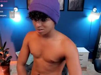 noah_smith04 — Chaturbate stream photo (Nov 2025)