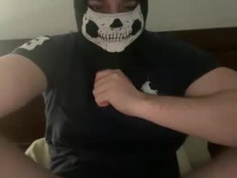 p_reilly — вебкам-модель онлайн на chaturbate